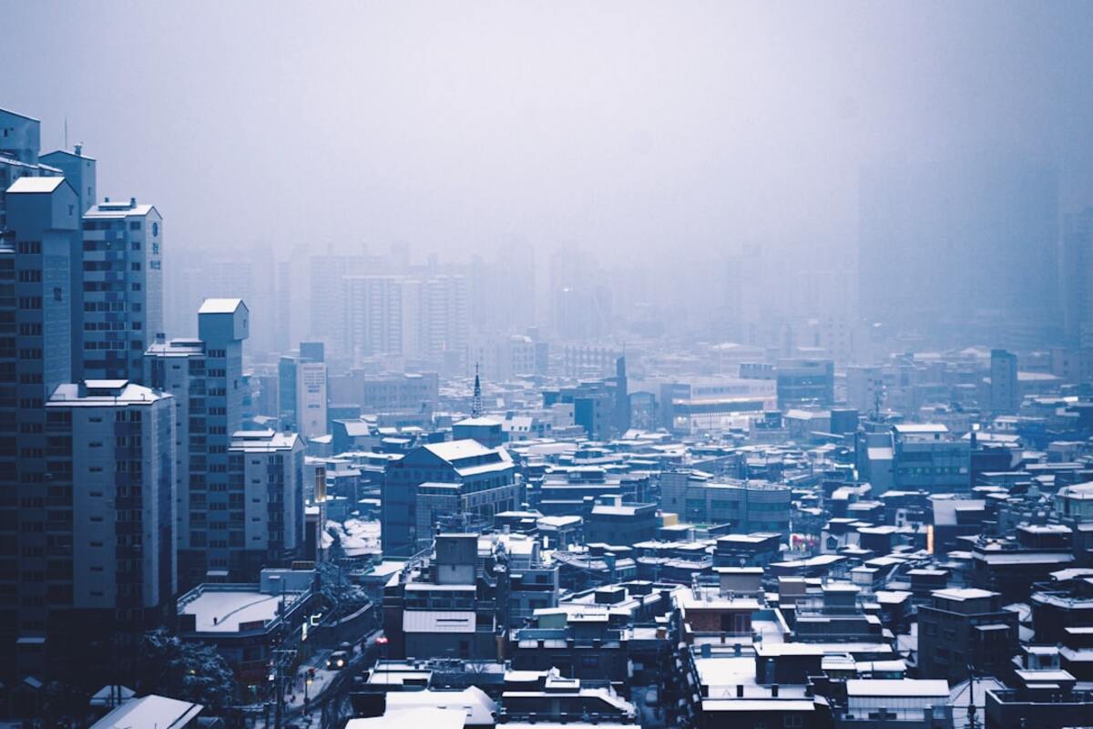 Repurposing Urban Heat: Harnessing Thermal Energy from City Surfaces